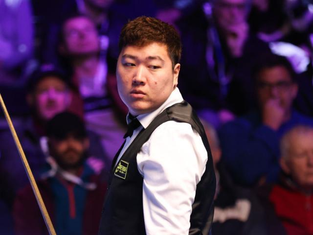 1674051655977049828.jpg 1_Cazoo-UK-Championship-Day-Three-York-Barbican.jpg